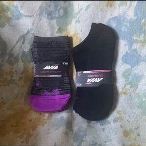 Bundle of Avia Women's Socks Set Size: 4-10